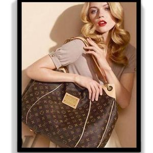 💎✨ LIKE NEW ✨💎 GALLIERA PM LOUIS VUITTON NEW CONDITION